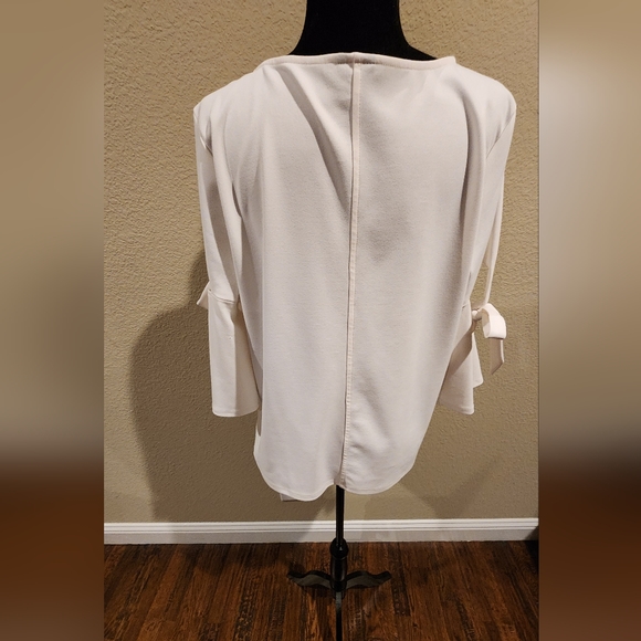 Ann Taylor Blouse with bell sleeves - Winter White - Size Large - Picture 4 of 7